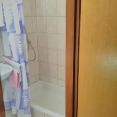3195e Apartment *